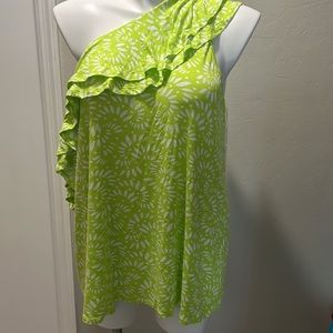 26/28 Lane Bryant NWT One shoulder lime/white top